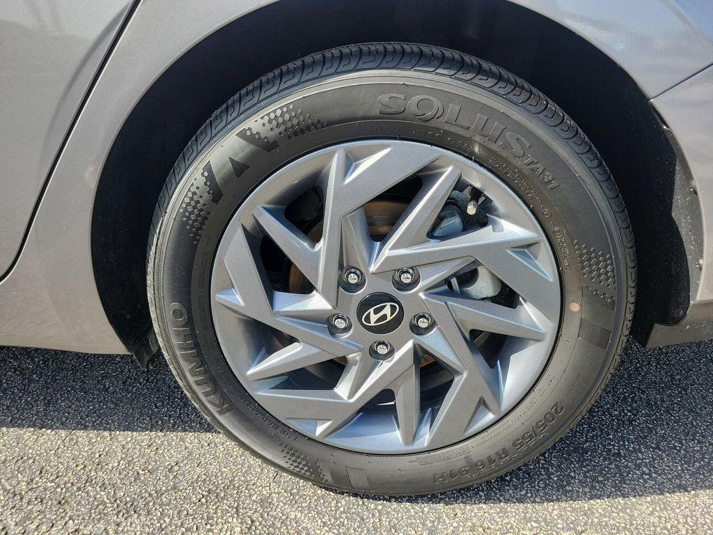 used 2024 Hyundai Elantra car, priced at $16,889