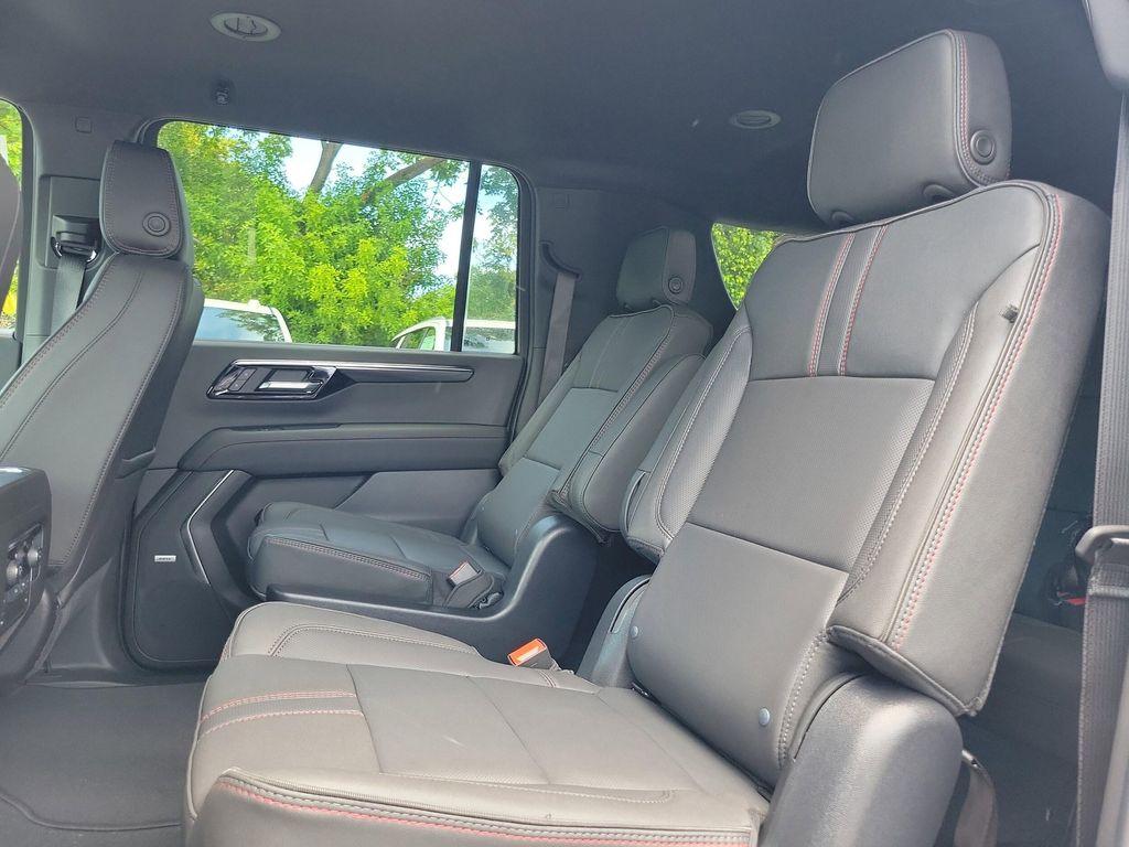 new 2026 Chevrolet Suburban car, priced at $75,386