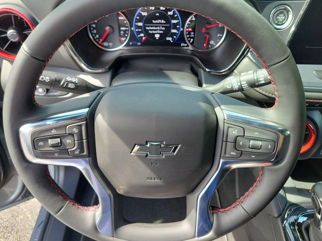 new 2025 Chevrolet Blazer car, priced at $39,860