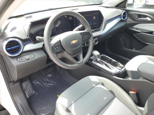 new 2025 Chevrolet Trax car, priced at $24,489