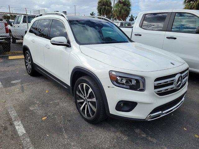 used 2020 Mercedes-Benz GLB 250 car, priced at $26,474