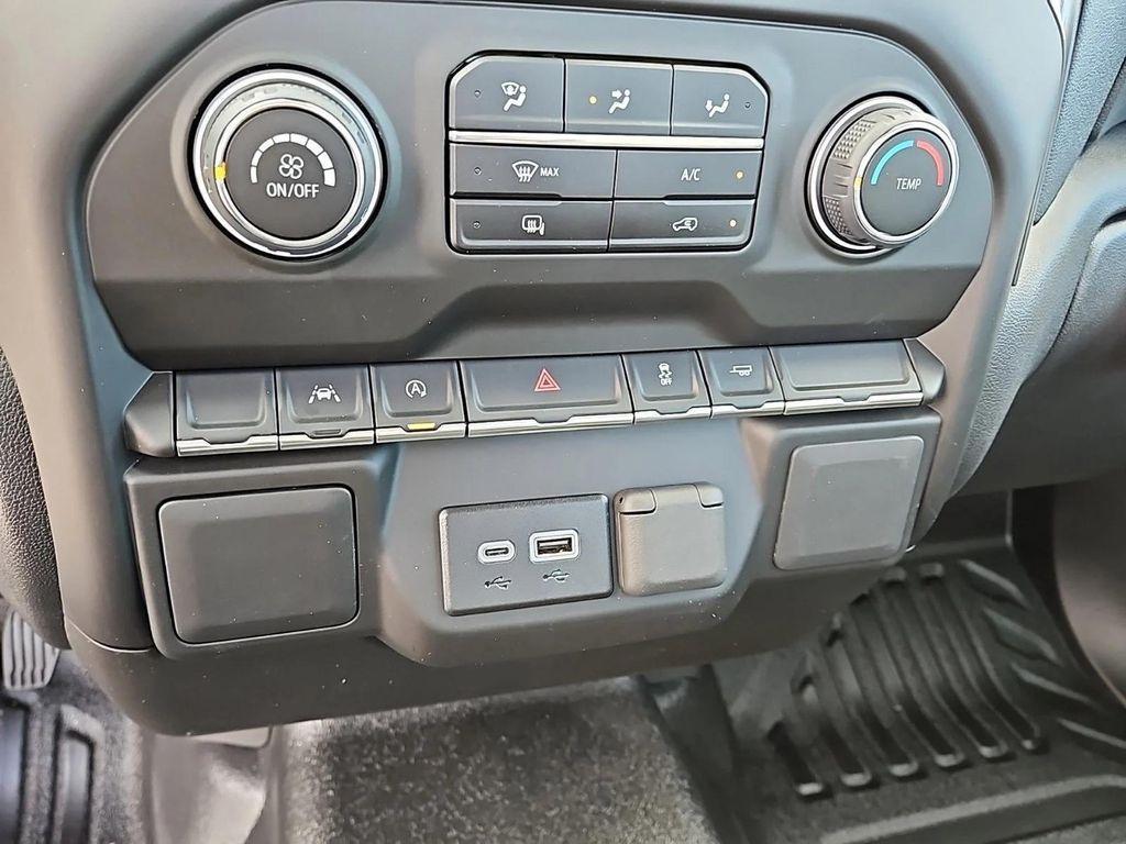 new 2025 Chevrolet Silverado 1500 car, priced at $33,286