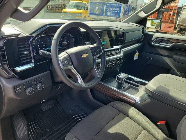 new 2025 Chevrolet Silverado 1500 car, priced at $46,329