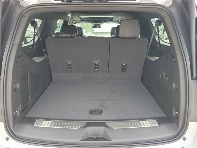 new 2025 Chevrolet Suburban car, priced at $74,912