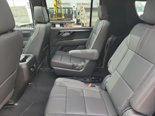 new 2025 Chevrolet Suburban car, priced at $74,912