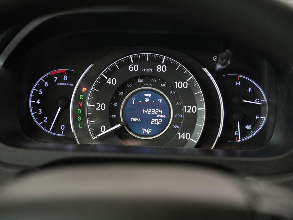 used 2016 Honda CR-V car, priced at $14,000