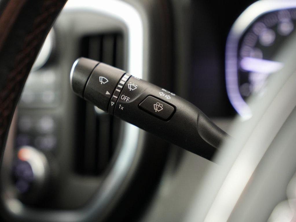 used 2019 GMC Sierra 1500 car, priced at $33,250