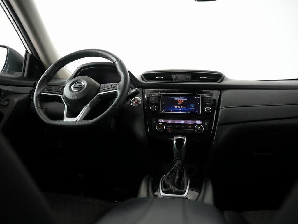 used 2020 Nissan Rogue car, priced at $15,500