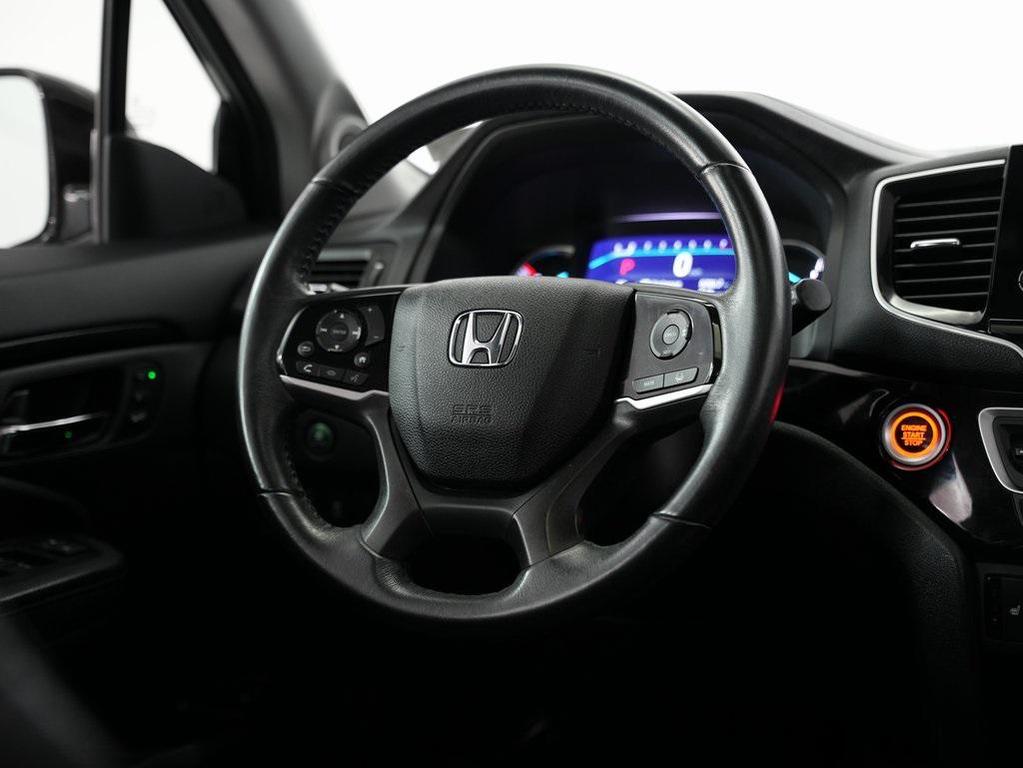 used 2021 Honda Pilot car, priced at $27,500