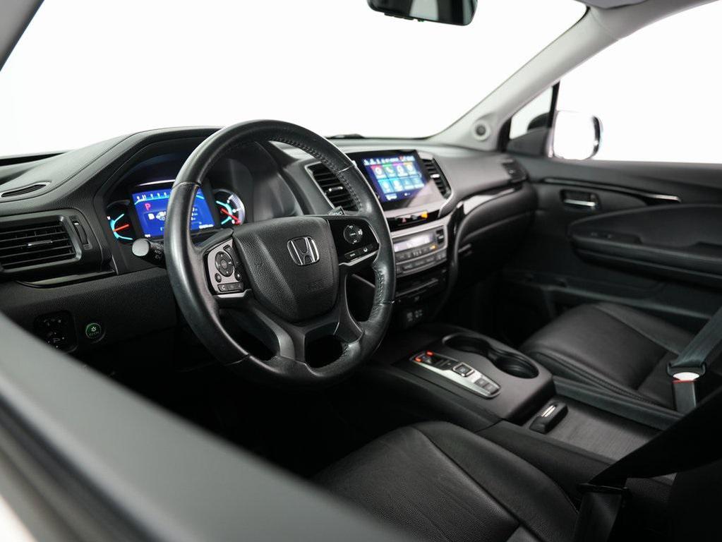 used 2021 Honda Pilot car, priced at $27,500