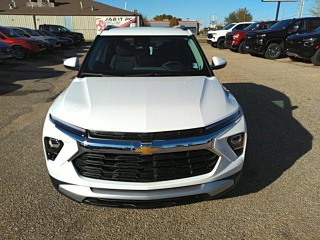 new 2025 Chevrolet TrailBlazer car, priced at $27,515