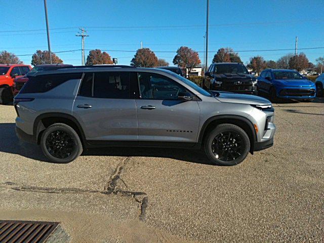 new 2025 Chevrolet Traverse car, priced at $44,820