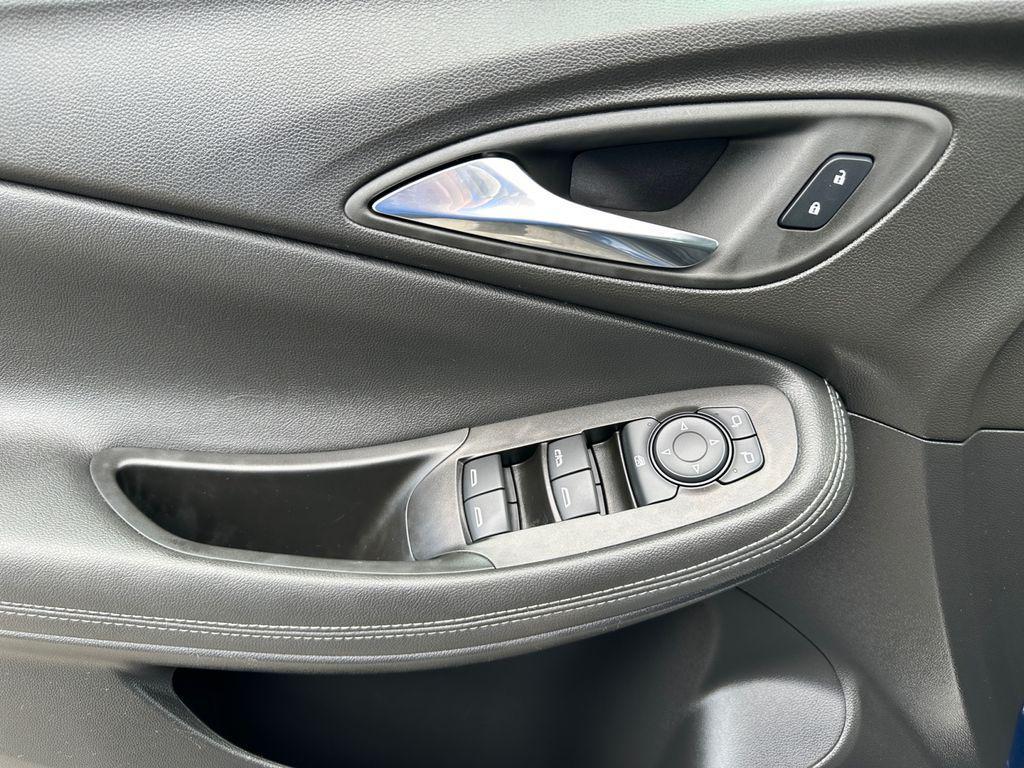 used 2023 Buick Encore GX car, priced at $22,000