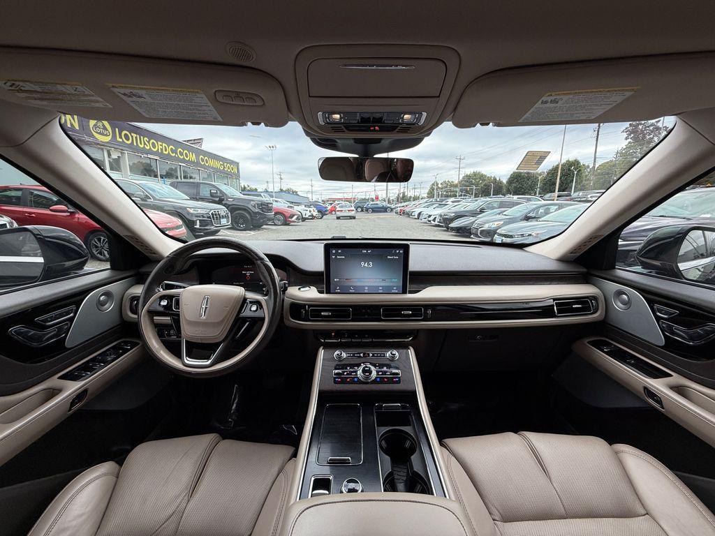 used 2020 Lincoln Aviator car, priced at $28,000
