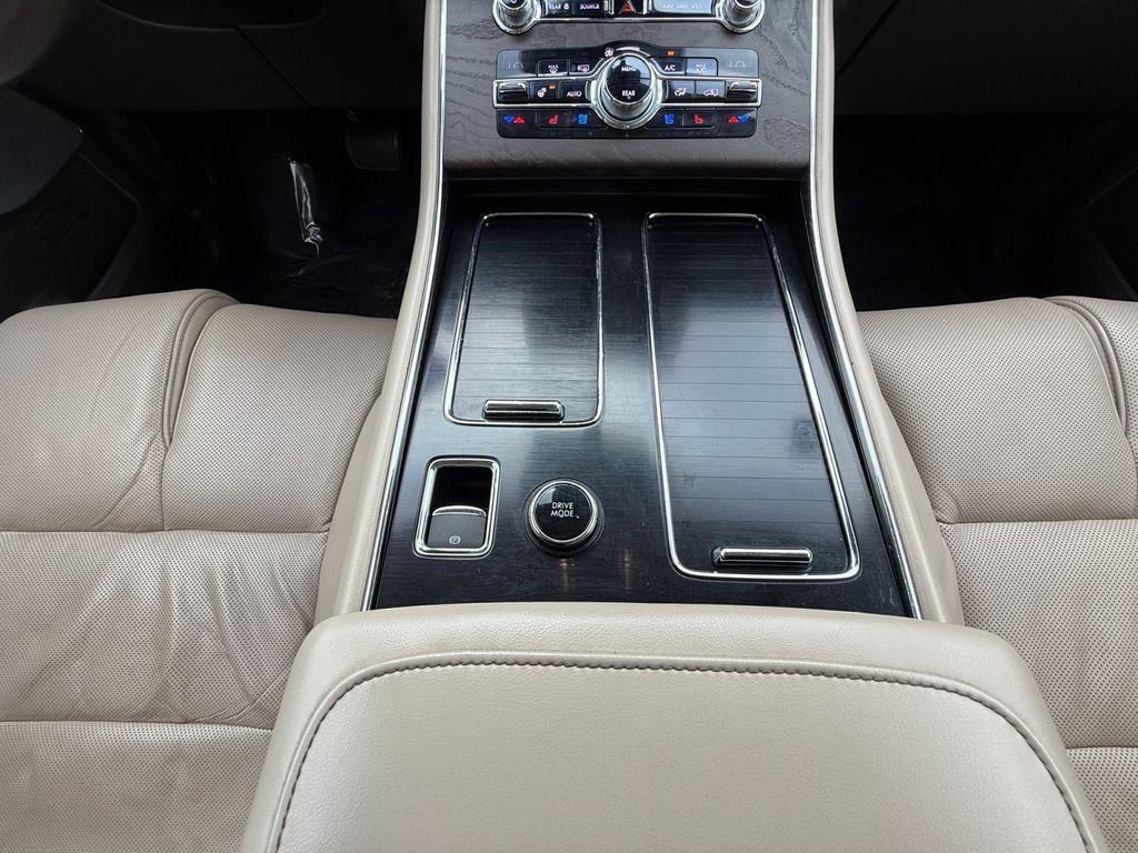 used 2020 Lincoln Aviator car, priced at $28,000