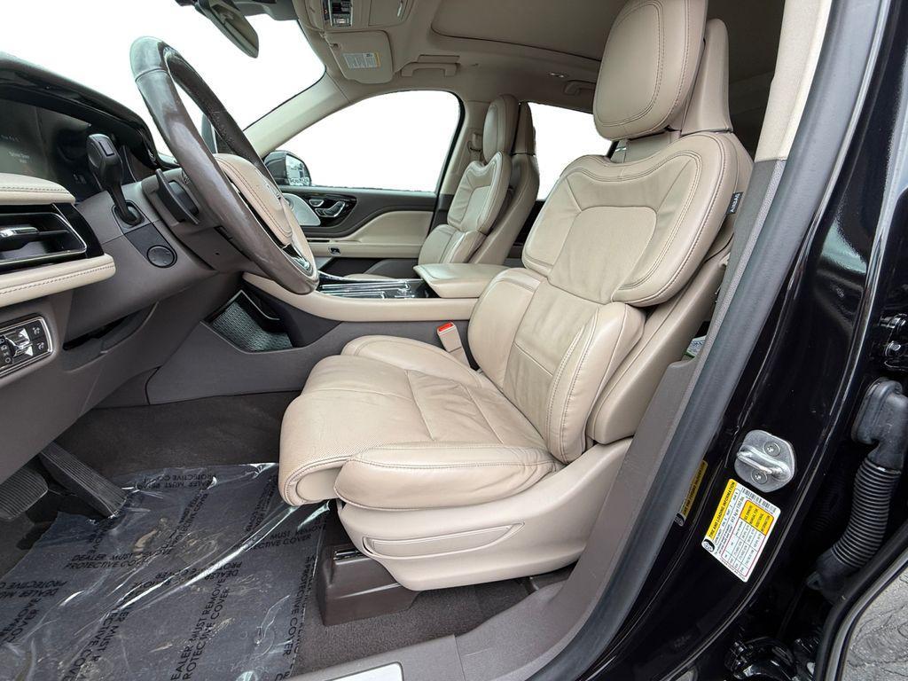 used 2020 Lincoln Aviator car, priced at $28,000