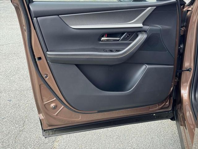 new 2025 Mazda CX-70 PHEV car, priced at $54,332