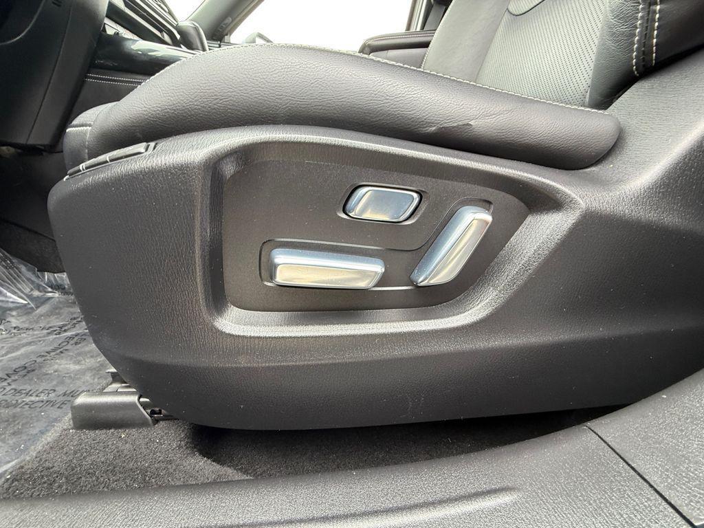used 2022 Mazda CX-9 car, priced at $28,500