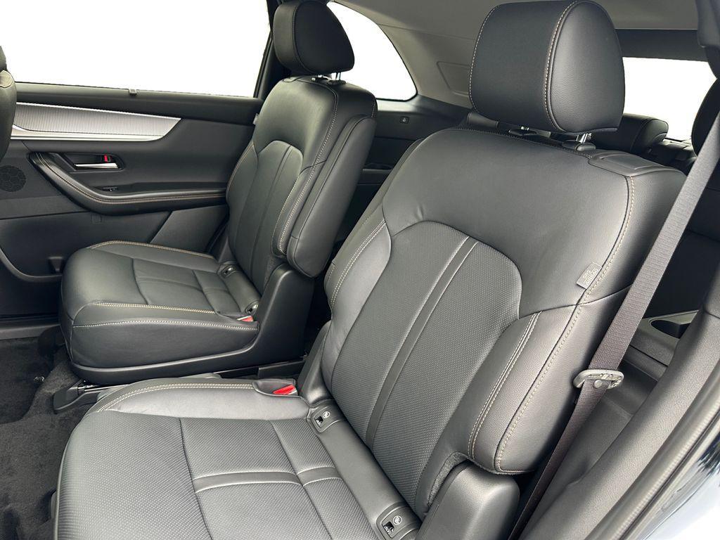 new 2025 Mazda CX-90 car, priced at $38,354