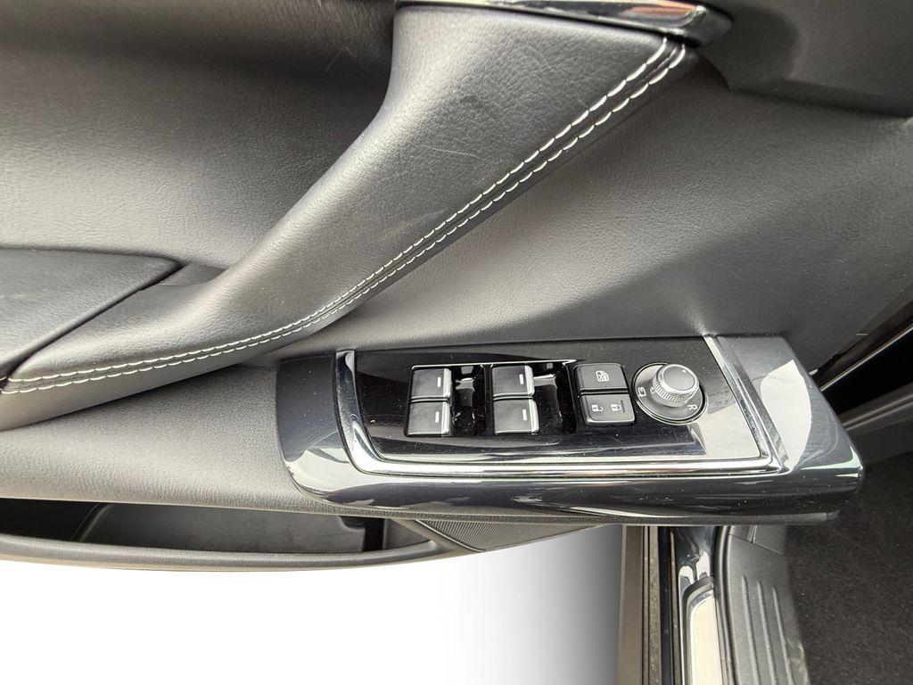 used 2022 Mazda CX-9 car, priced at $26,500