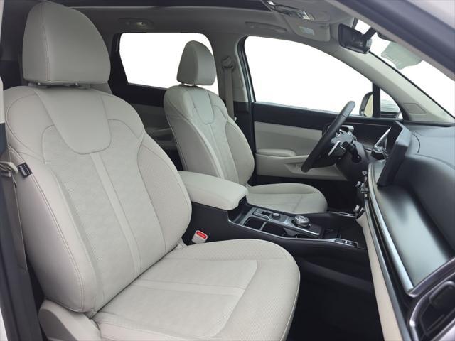 used 2025 Kia Sorento Plug-In Hybrid car, priced at $44,500