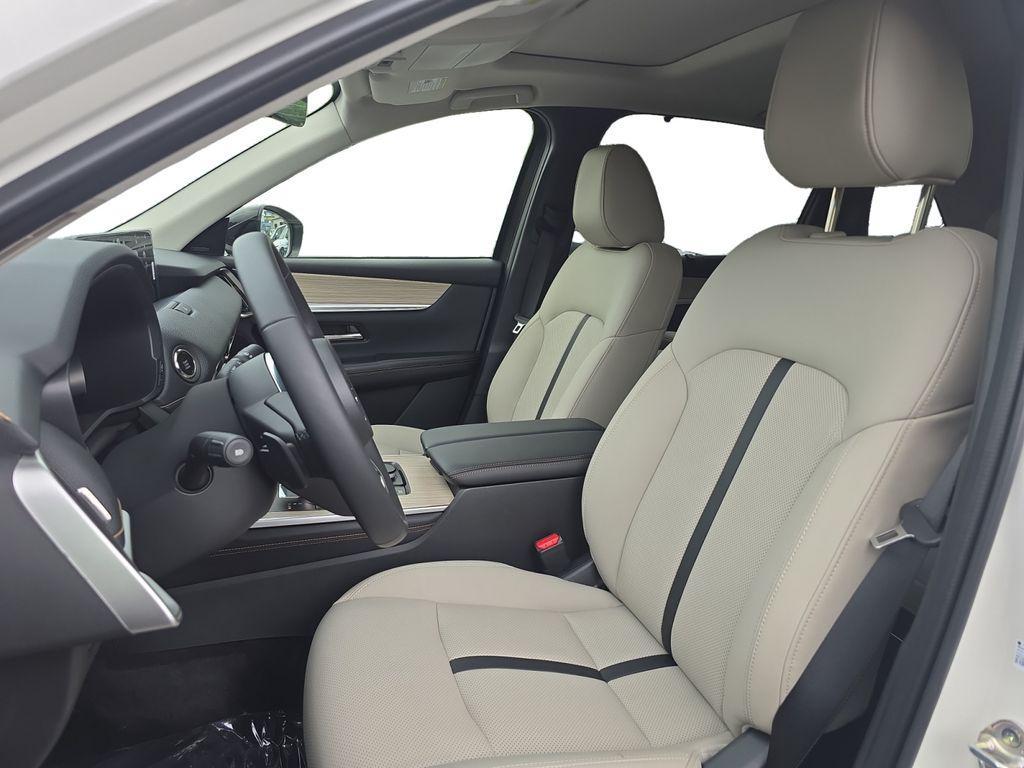 new 2025 Mazda CX-70 car, priced at $42,231