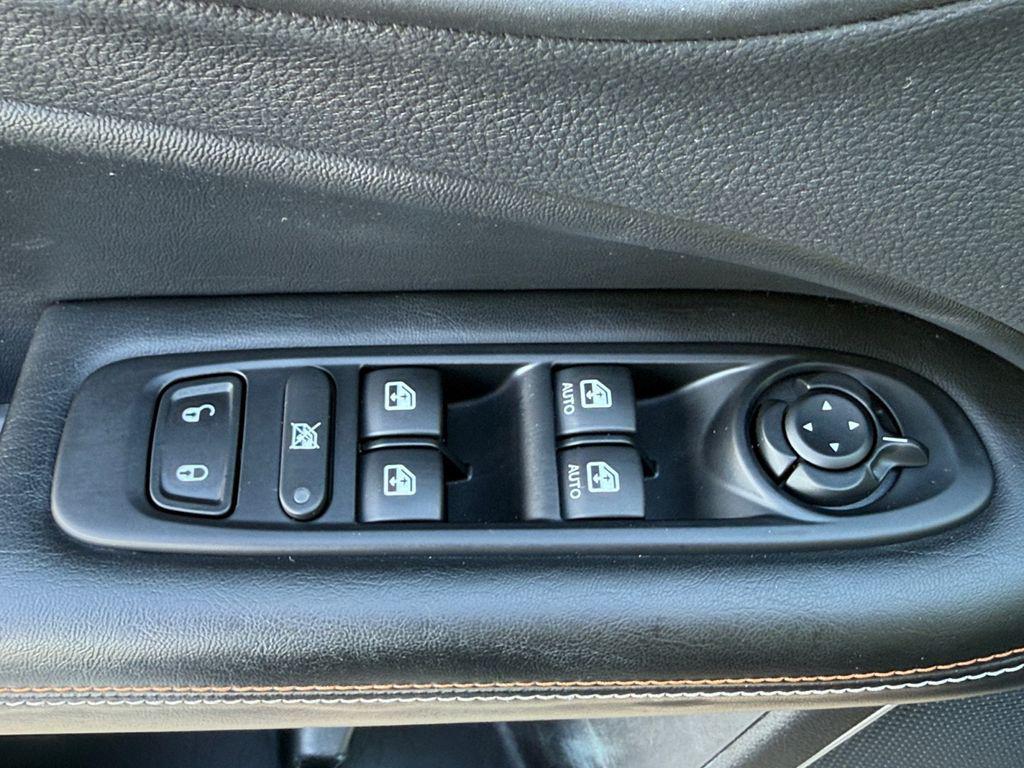 used 2018 Jeep Compass car, priced at $13,500