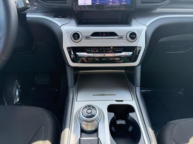 used 2022 Ford Explorer car, priced at $32,000