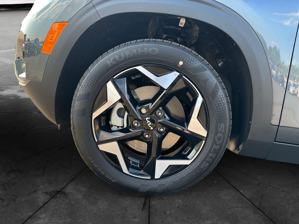 used 2025 Kia Seltos car, priced at $24,000