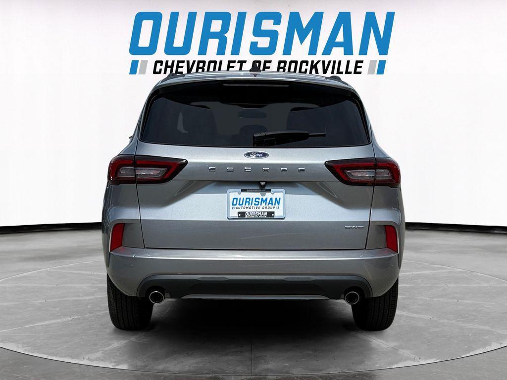 used 2023 Ford Escape car, priced at $20,000