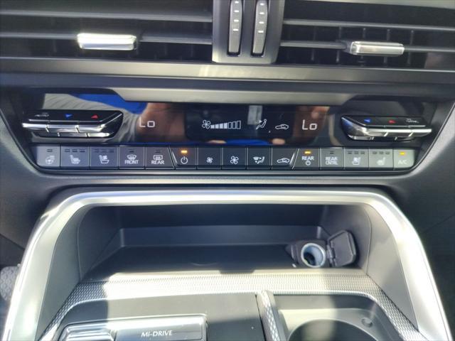 new 2025 Mazda CX-90 car, priced at $47,290