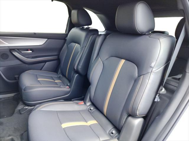 new 2025 Mazda CX-90 car, priced at $47,290