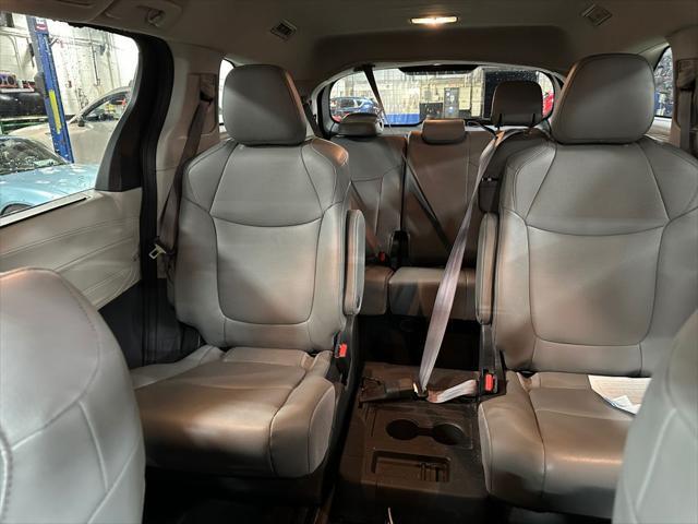 used 2023 Toyota Sienna car, priced at $39,500