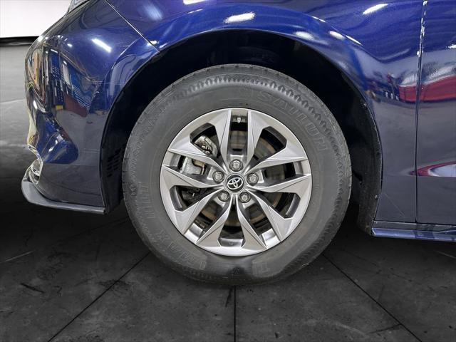 used 2023 Toyota Sienna car, priced at $39,500