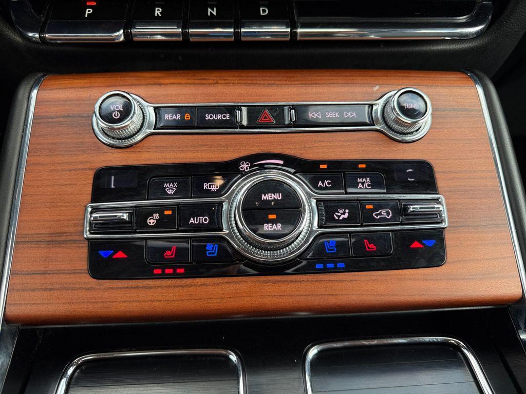 used 2020 Lincoln Aviator car, priced at $27,000