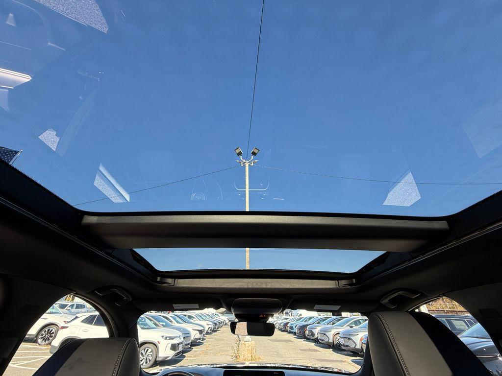 used 2024 Mazda CX-90 PHEV car, priced at $36,000