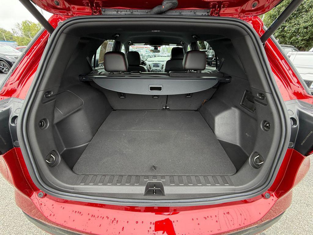 used 2024 Chevrolet Equinox car, priced at $23,000