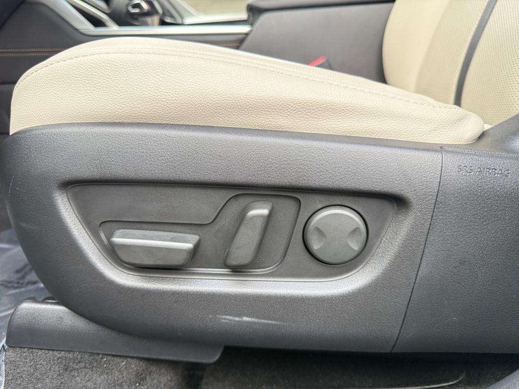 used 2024 Mazda CX-90 PHEV car, priced at $31,000