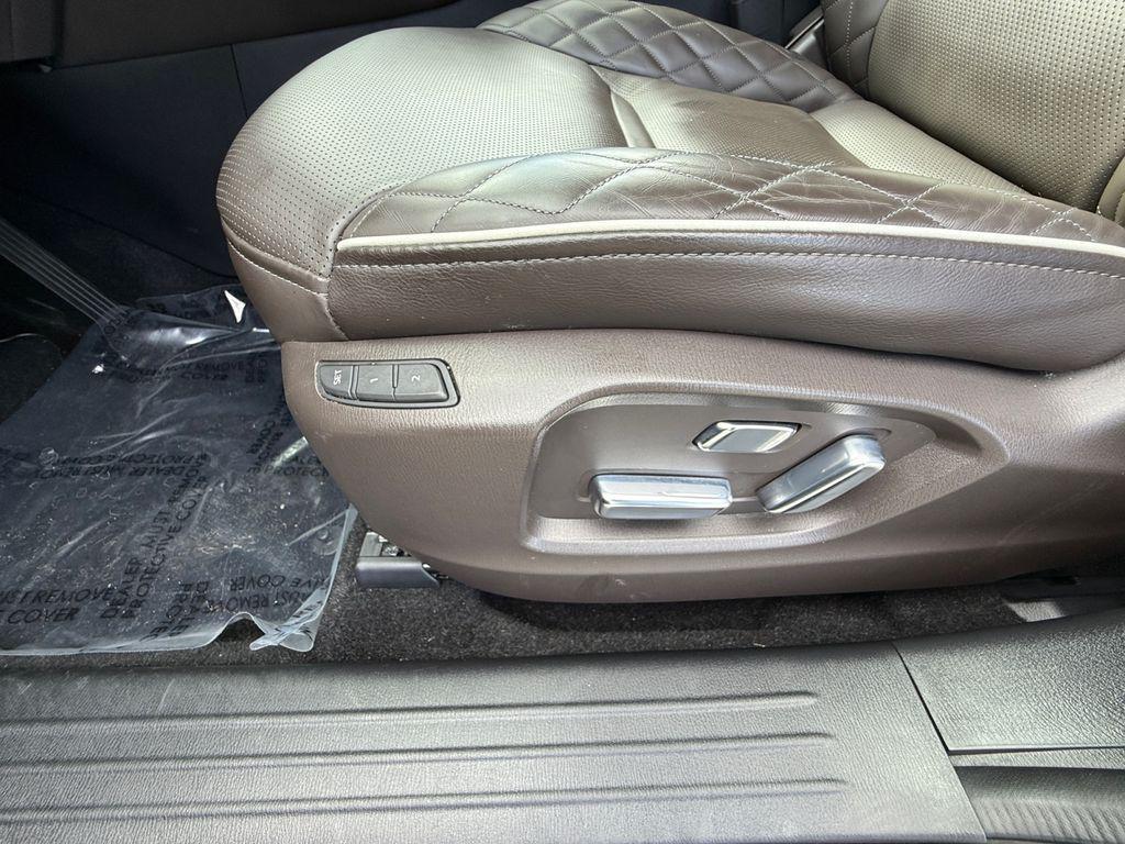 used 2022 Mazda CX-9 car, priced at $27,500