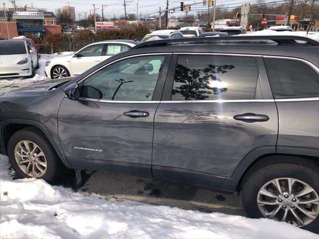 used 2022 Jeep Cherokee car, priced at $23,997