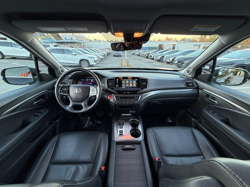 used 2022 Honda Pilot car, priced at $24,000