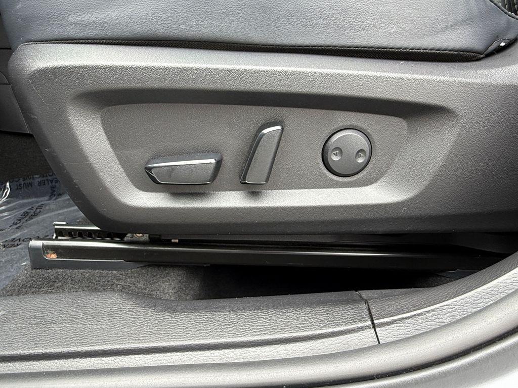 used 2024 Mitsubishi Outlander car, priced at $22,500