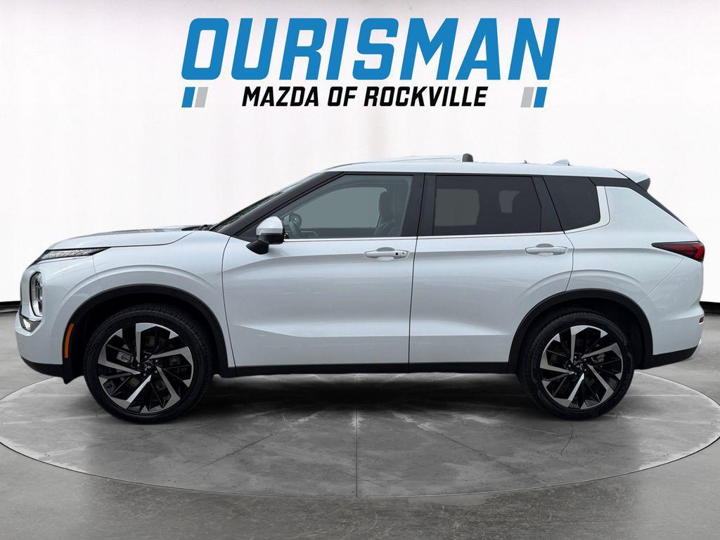 used 2024 Mitsubishi Outlander car, priced at $22,500