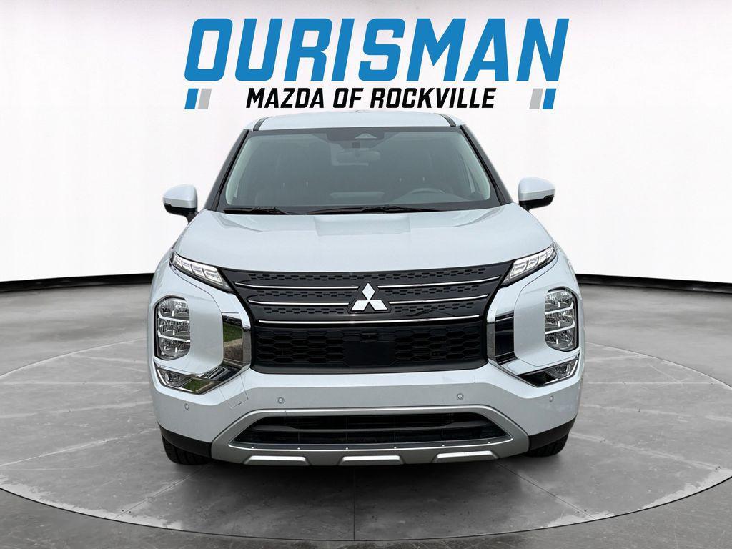 used 2024 Mitsubishi Outlander car, priced at $22,500