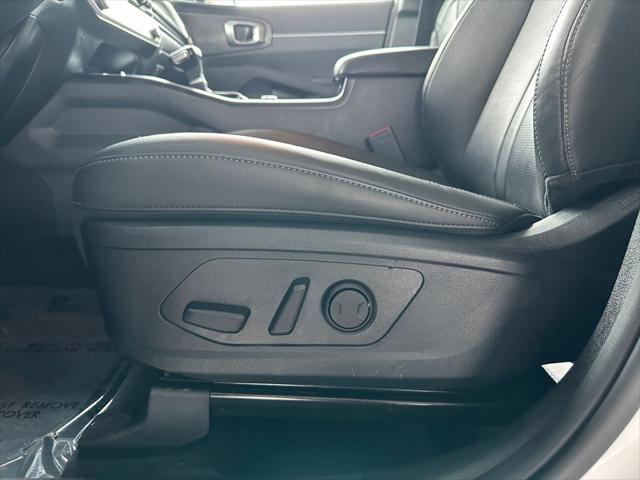 used 2024 Kia Sorento car, priced at $29,000