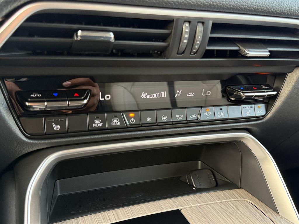 new 2025 Mazda CX-90 PHEV car, priced at $51,557