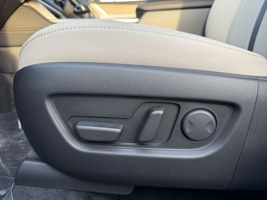 new 2025 Mazda CX-90 PHEV car, priced at $51,557