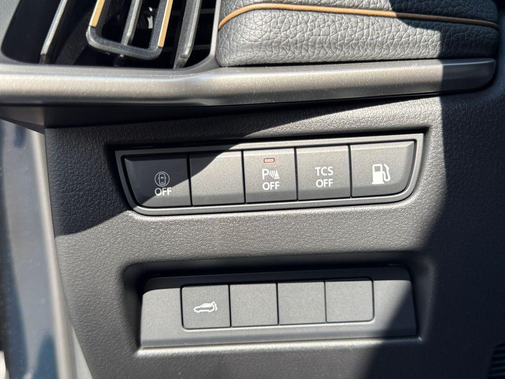 new 2025 Mazda CX-90 PHEV car, priced at $46,506