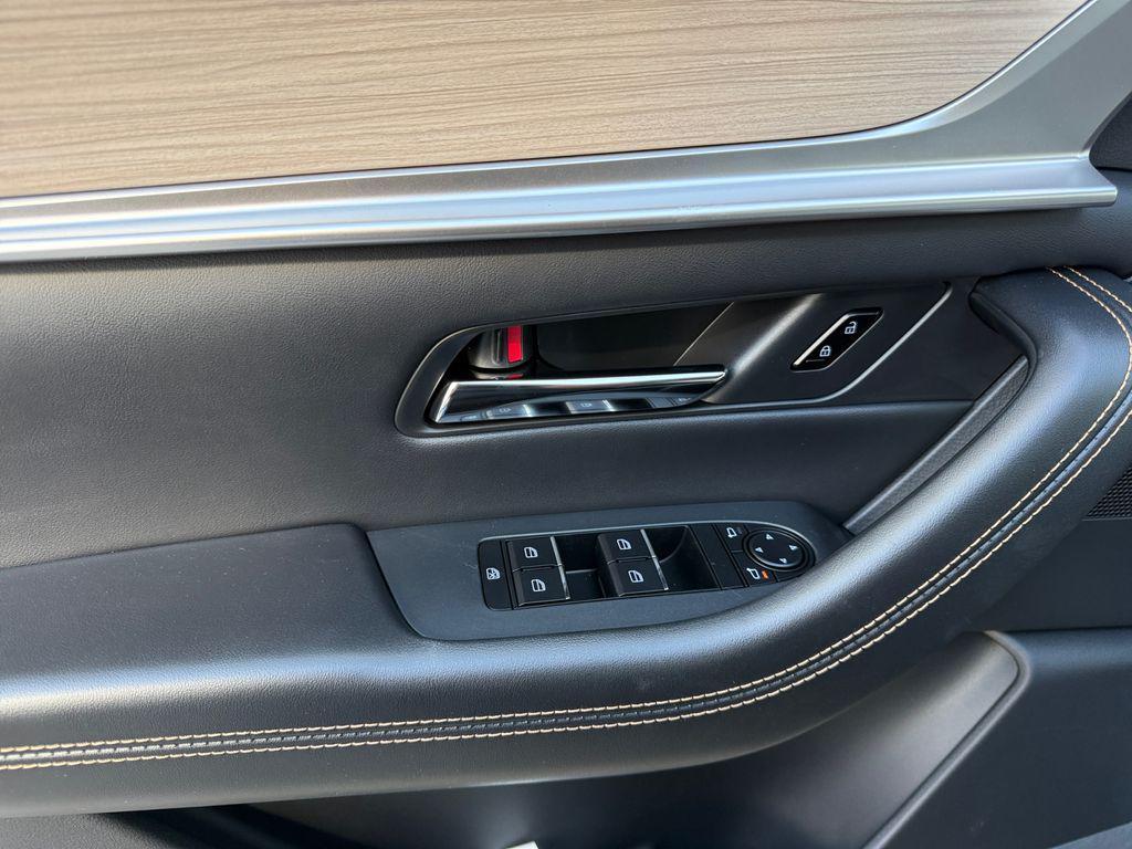 new 2025 Mazda CX-90 PHEV car, priced at $46,506