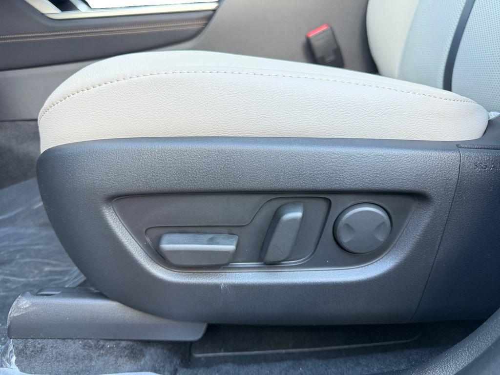 new 2025 Mazda CX-90 PHEV car, priced at $46,506